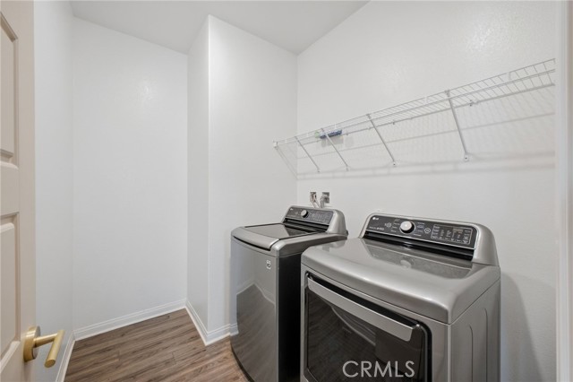 Image 28 of 75 For 26459 Wreath Court