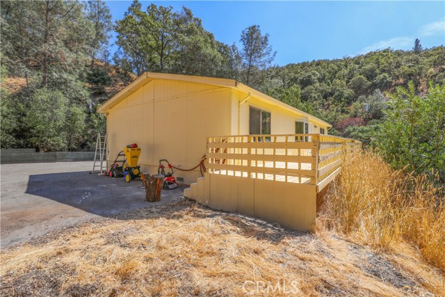 7112 Sonja Lu Lane, Lucerne CA: https://media.crmls.org/medias/7c25233f-fe0f-4fa3-ab98-ee6ab2d97b22.jpg
