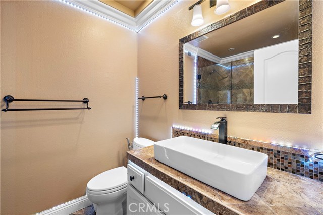 24210 Jasper Lake Lane, Lake Forest CA: https://media.crmls.org/medias/7c260b71-9596-4a2a-a205-ebb9ff52402c.jpg