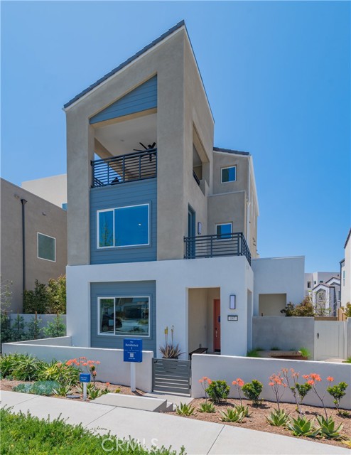 Detail Gallery Image 1 of 1 For 187 Sawbuck, Irvine,  CA 92618 - 4 Beds | 3/1 Baths