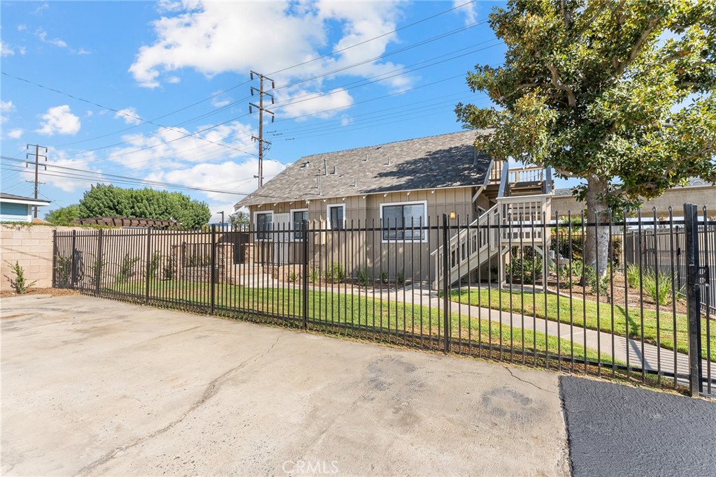 MLS #IV25219801 image #36