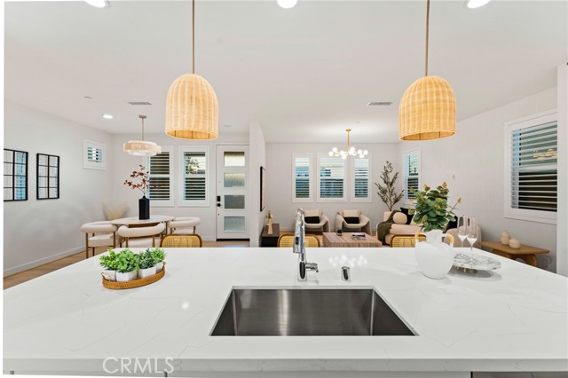 Detail Gallery Image 2 of 65 For 127 Restore, Irvine,  CA 92618 - 4 Beds | 3 Baths