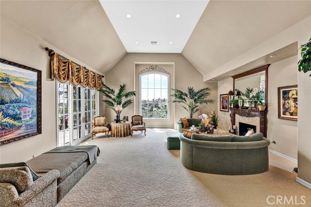 Detail Gallery Image 9 of 75 For 10302 Broadview Place, North Tustin,  CA 92705 - 5 Beds | 4/1 Baths