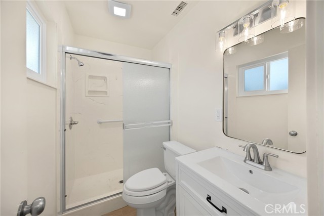 24830 Lukewood Place, Moreno Valley CA: https://media.crmls.org/medias/7c2991c3-35a0-4219-a44a-9f420e6535e0.jpg