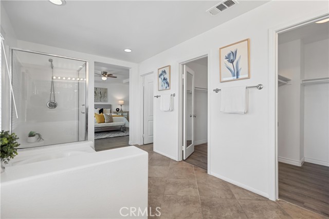 1512 E Nocta Privado, Ontario CA: https://media.crmls.org/medias/7c299bc4-27cd-4dc7-b703-0fcf2e22fdff.jpg