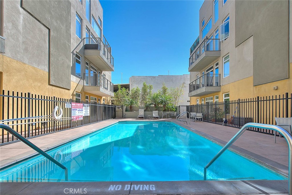 250 N First Street 337Burbank img 22