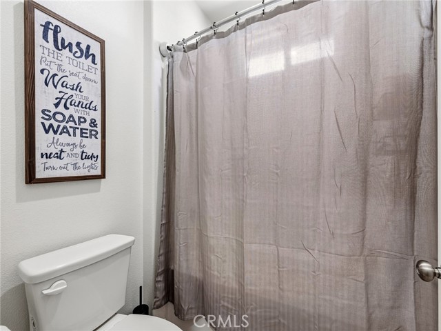 Detail Gallery Image 10 of 50 For 16917 Mora Ct, Hesperia,  CA 92345 - 4 Beds | 3/1 Baths