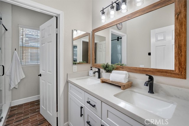 Detail Gallery Image 45 of 55 For 29231 Black Pine Way, Saugus,  CA 91390 - 6 Beds | 4/1 Baths