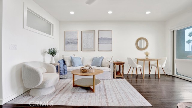 1202 N Pacific Street, Oceanside CA: https://media.crmls.org/medias/7c2bd4fd-8277-45af-a852-4ea8570736cc.jpg