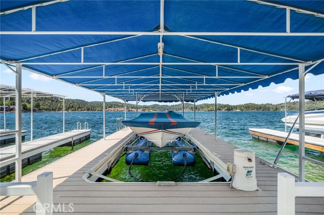 316 John Muir, Lake Arrowhead CA: https://media.crmls.org/medias/7c2c7a4b-59e7-41cf-946f-d62d63f21302.jpg