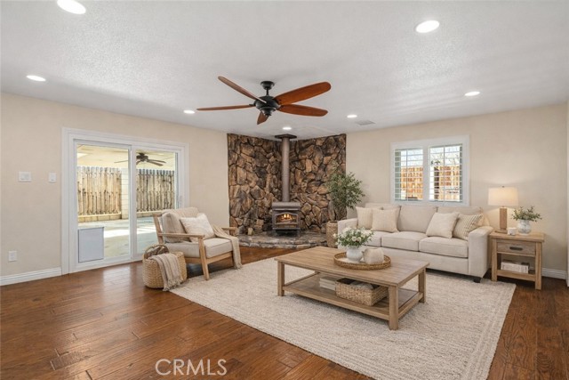 Detail Gallery Image 18 of 53 For 15921 Melva, Mojave,  CA 93501 - 3 Beds | 2 Baths