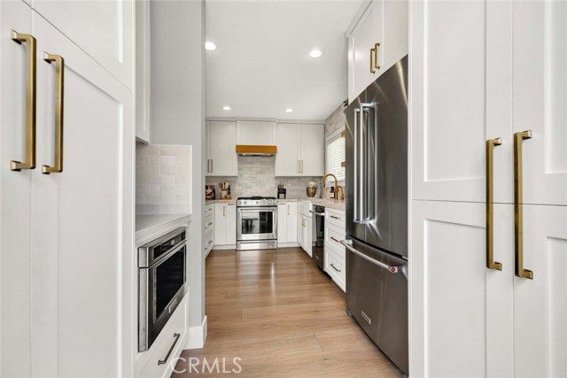 Detail Gallery Image 9 of 26 For 677 N Clinton St, Orange,  CA 92867 - 3 Beds | 2 Baths