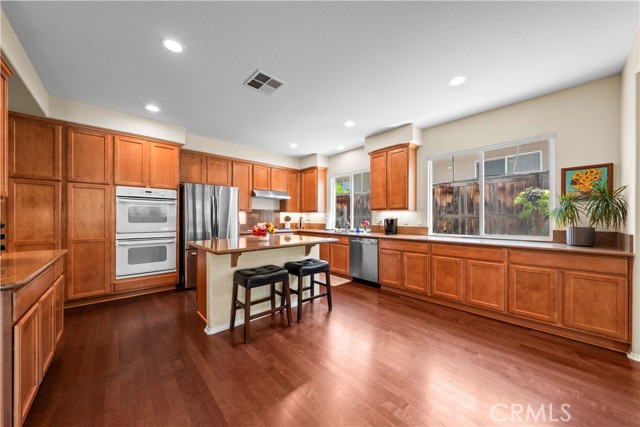 Detail Gallery Image 12 of 44 For 32829 Stonefield Ln, Temecula,  CA 92592 - 4 Beds | 3 Baths