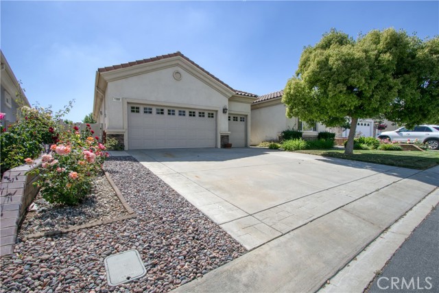 Detail Gallery Image 3 of 48 For 1589 Castle Pines Ln, Beaumont,  CA 92223 - 2 Beds | 2/1 Baths