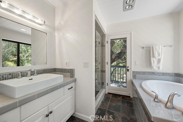 229 Blue Sky Drive, Arroyo Grande CA: https://media.crmls.org/medias/7c2fde11-aa9b-4c36-a7f6-e7625122c7c0.jpg