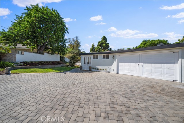 2321 Carriage Drive, Rolling Hills Estates, California 90274, 4 Bedrooms Bedrooms, ,2 BathroomsBathrooms,Residential,For Sale,Carriage,PV24200219