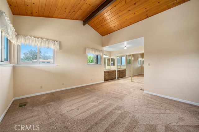 251 James Way, Arroyo Grande CA: https://media.crmls.org/medias/7c30a2d3-46db-4de2-bf27-218981bb294a.jpg