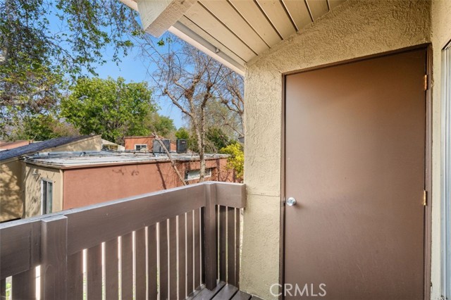 Detail Gallery Image 21 of 32 For 18350 Hatteras St #229,  Tarzana,  CA 91356 - 2 Beds | 1 Baths