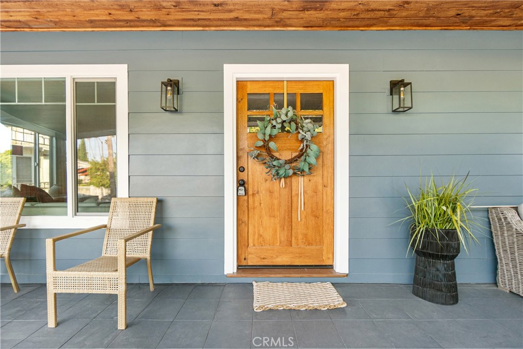 MLS #DW25181566 img 4