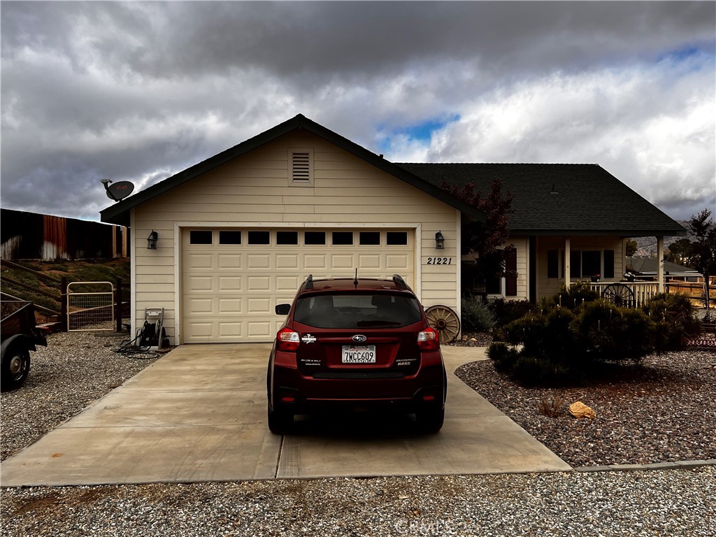 21221 WESTWOOD Boulevard, Tehachapi, CA 93561