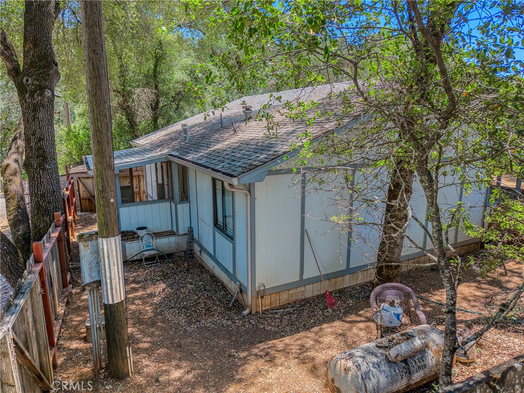 https://media.crmls.org/medias/7c317047-eaf4-4701-8505-55f7ca5d6e5a.jpg?preset=X-Large