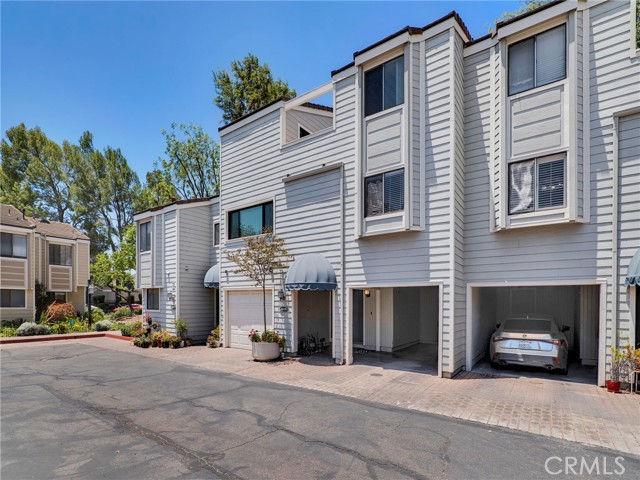 1184 South Westlake Blvd. photo 5