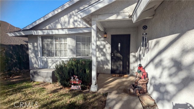 Detail Gallery Image 3 of 38 For 35656 Avenue H, Yucaipa,  CA 92399 - 2 Beds | 2 Baths