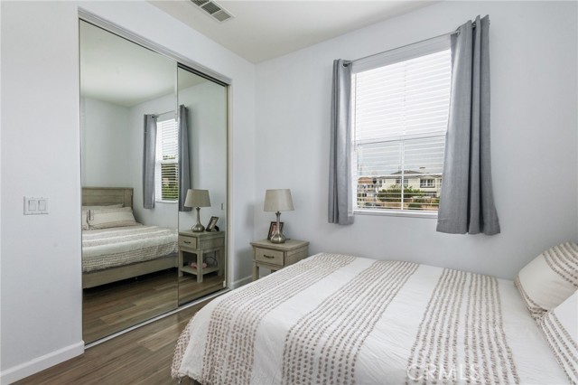 Detail Gallery Image 24 of 38 For 27563 Weeping Willow Dr, Valencia,  CA 91354 - 4 Beds | 2/1 Baths