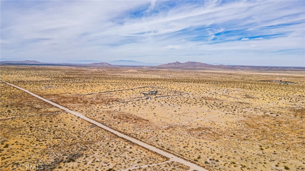 MLS #OC25280893 image #2