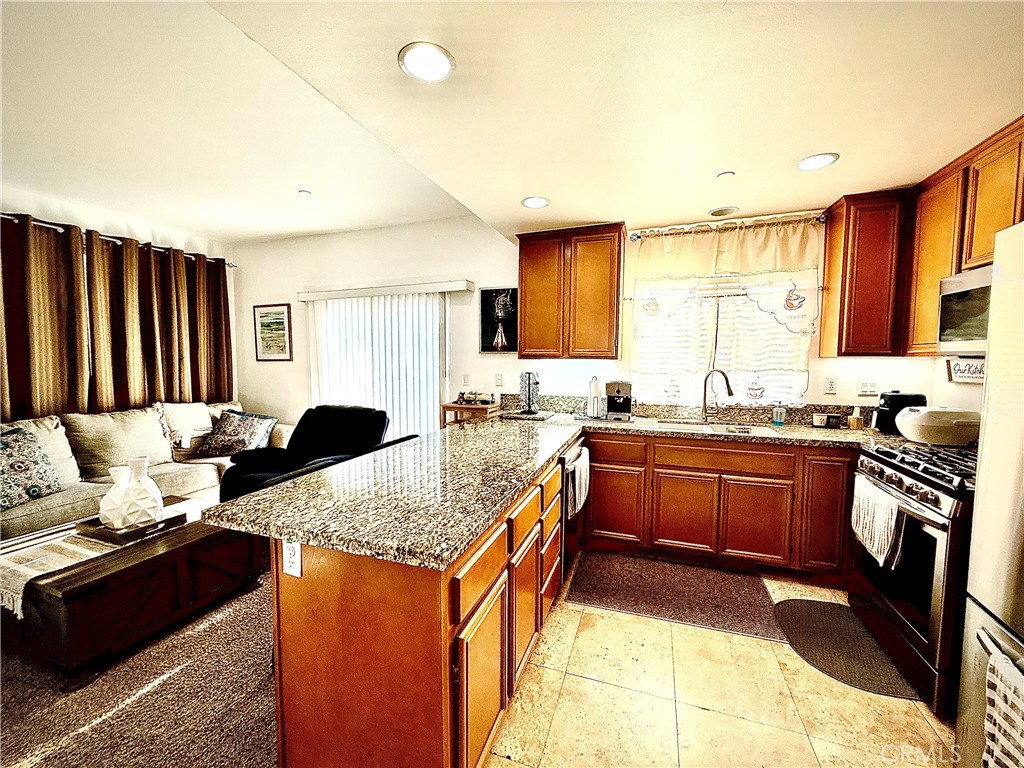 7c33c17e Aafb 475a 8ece B78e2e2ea18e