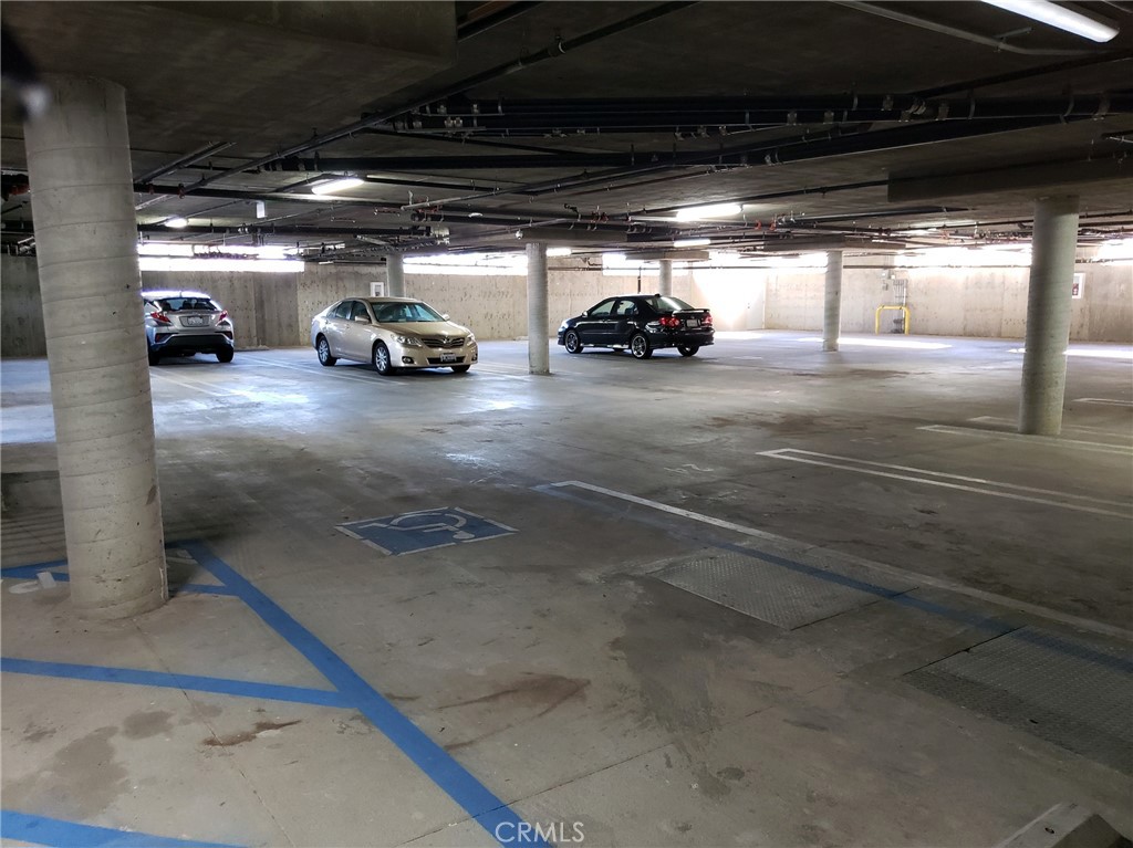 MLS #OC25256195 image #6