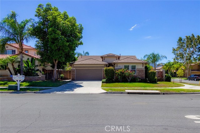 3112 Hannover St, Corona, CA 92882