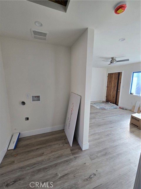 14306 Crossdale, Norwalk CA: https://media.crmls.org/medias/7c37f7b0-251b-4eb4-b9ba-20304054d481.jpg