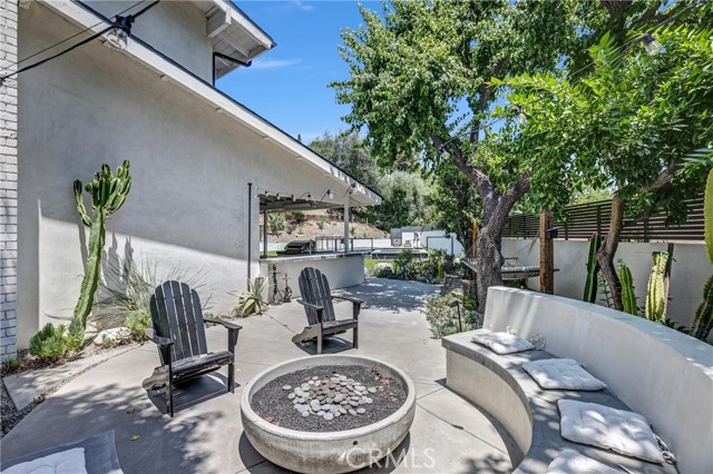 Detail Gallery Image 27 of 36 For 20351 Alerion Pl, Woodland Hills,  CA 91364 - 4 Beds | 2/1 Baths