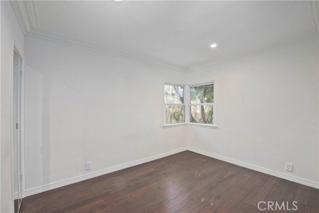 Detail Gallery Image 12 of 37 For 12413 Westminster Ave, Los Angeles,  CA 90066 - 6 Beds | 5 Baths