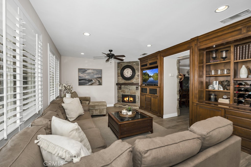 MLS #LG25223300 image #8