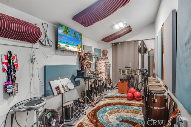 Detail Gallery Image 19 of 20 For 1224 243rd St, Harbor City,  CA 90710 - 3 Beds | 2/1 Baths