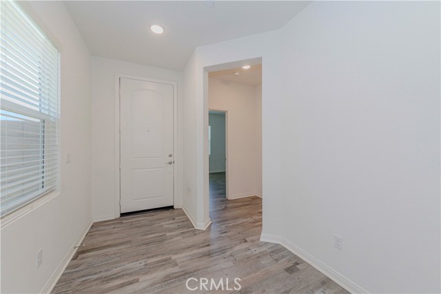 Detail Gallery Image 14 of 42 For 24764 Rockston Dr, Corona,  CA 92883 - 5 Beds | 3 Baths
