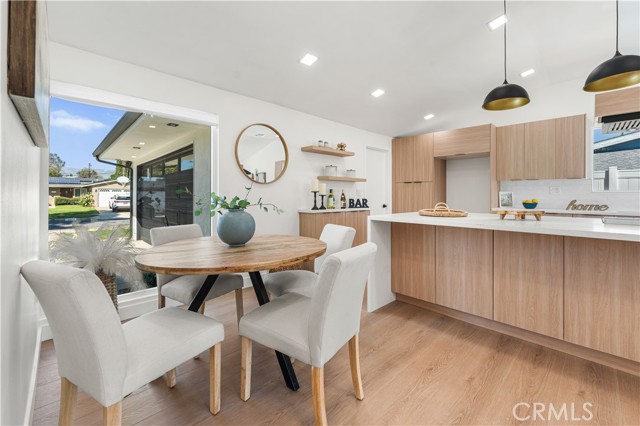 Detail Gallery Image 9 of 24 For 20656 Acre St, Winnetka,  CA 91306 - 3 Beds | 2 Baths