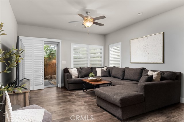 Detail Gallery Image 19 of 48 For 47 Jersey Brown, Chico,  CA 95973 - 3 Beds | 3 Baths