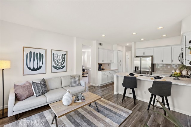 20 Via Tronido, Rancho Santa Margarita CA: https://media.crmls.org/medias/7c3d2a61-9995-46b2-a3e5-37fbadf06bdd.jpg