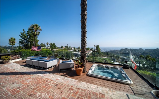 Detail Gallery Image 16 of 200 For 7930 Vulcan Dr, Los Angeles,  CA 90046 - 7 Beds | 8/1 Baths