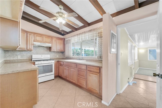 Detail Gallery Image 9 of 31 For 4209 Michael St, Riverside,  CA 92507 - 3 Beds | 2 Baths