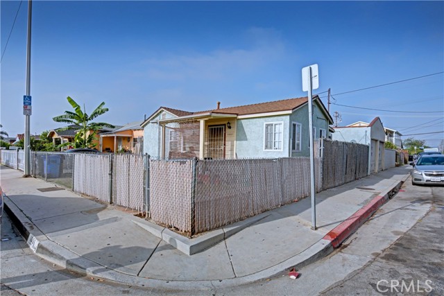 1001 Clela Avenue #2, Los Angeles, CA, 90022 1001 Clela Avenue #2, Los Angeles, CA, 90022