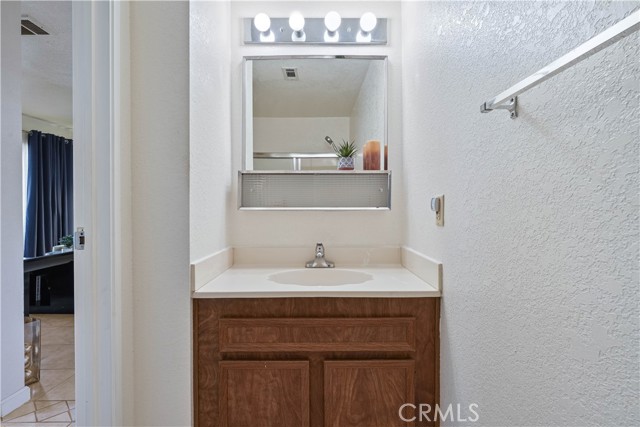 Detail Gallery Image 16 of 42 For 2820 N Arcadia Ct #204,  Palm Springs,  CA 92262 - 1 Beds | 1 Baths