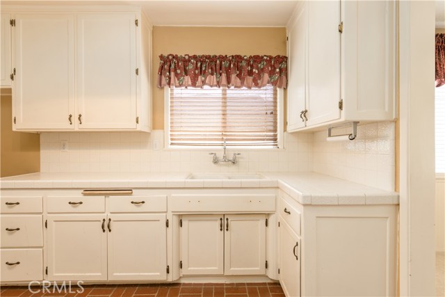 5939 Greentop Street, Lakewood CA: https://media.crmls.org/medias/7c4027ac-5b17-44ec-87cc-13a1a60e4db5.jpg