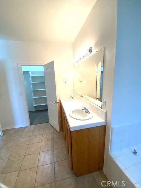 Detail Gallery Image 14 of 23 For 3951 Black Hawk Ct, Merced,  CA 95340 - 3 Beds | 2 Baths