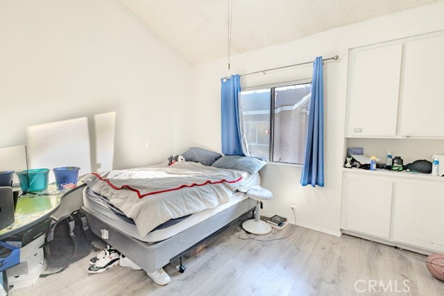 Image 9 of 21 For 1052 Ralston Street