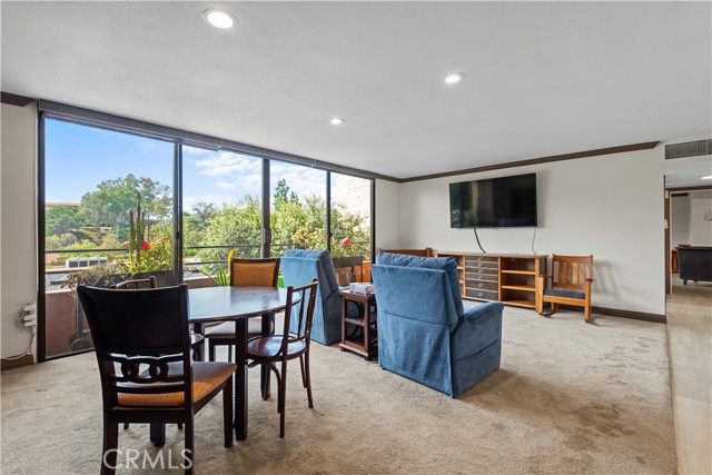 Detail Gallery Image 5 of 37 For 24055 W Paseo Del Lago #253,  Laguna Woods,  CA 92637 - 2 Beds | 2 Baths