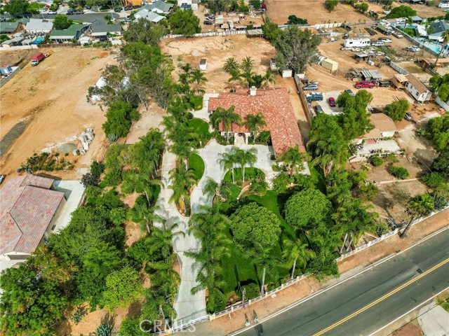 6116 Chadbourne Avenue, Riverside CA: https://media.crmls.org/medias/7c44e041-0954-4b6f-88fb-b29f5c0fbe4a.jpg